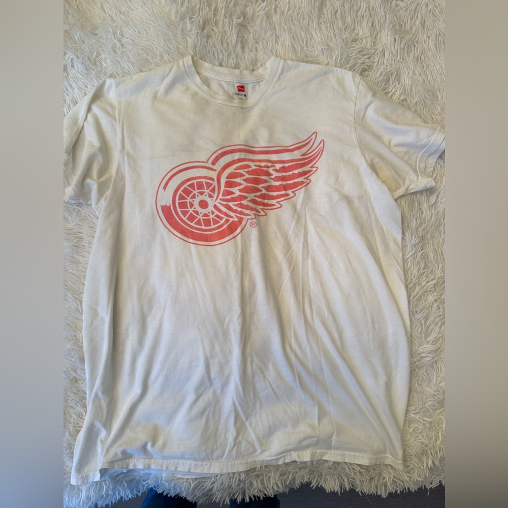Detroit Red Wings Hanes tee